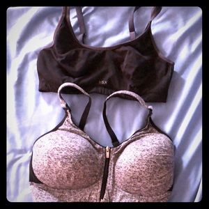 2 VS sports bras 34D , 1 front close, 1 back close